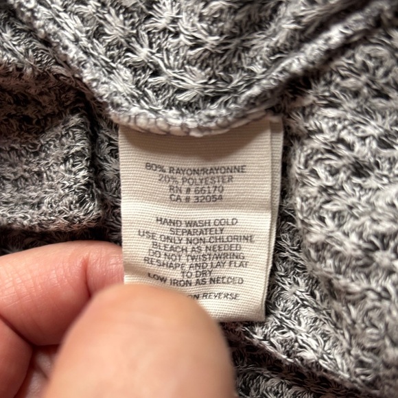 BDG Gray Textured Knit Top - Picture 3 of 4